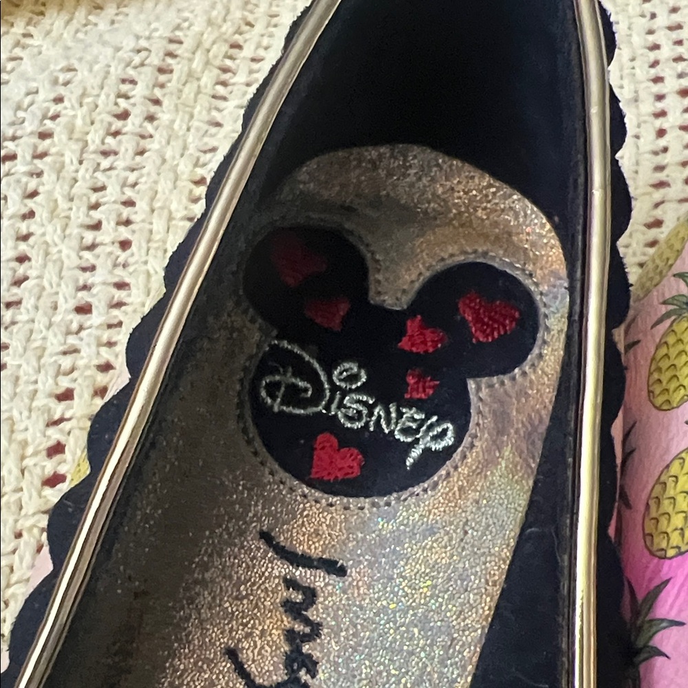 Disney Women's Minnie and Daisy Flats - Pink and Black - Picture 5 of 6